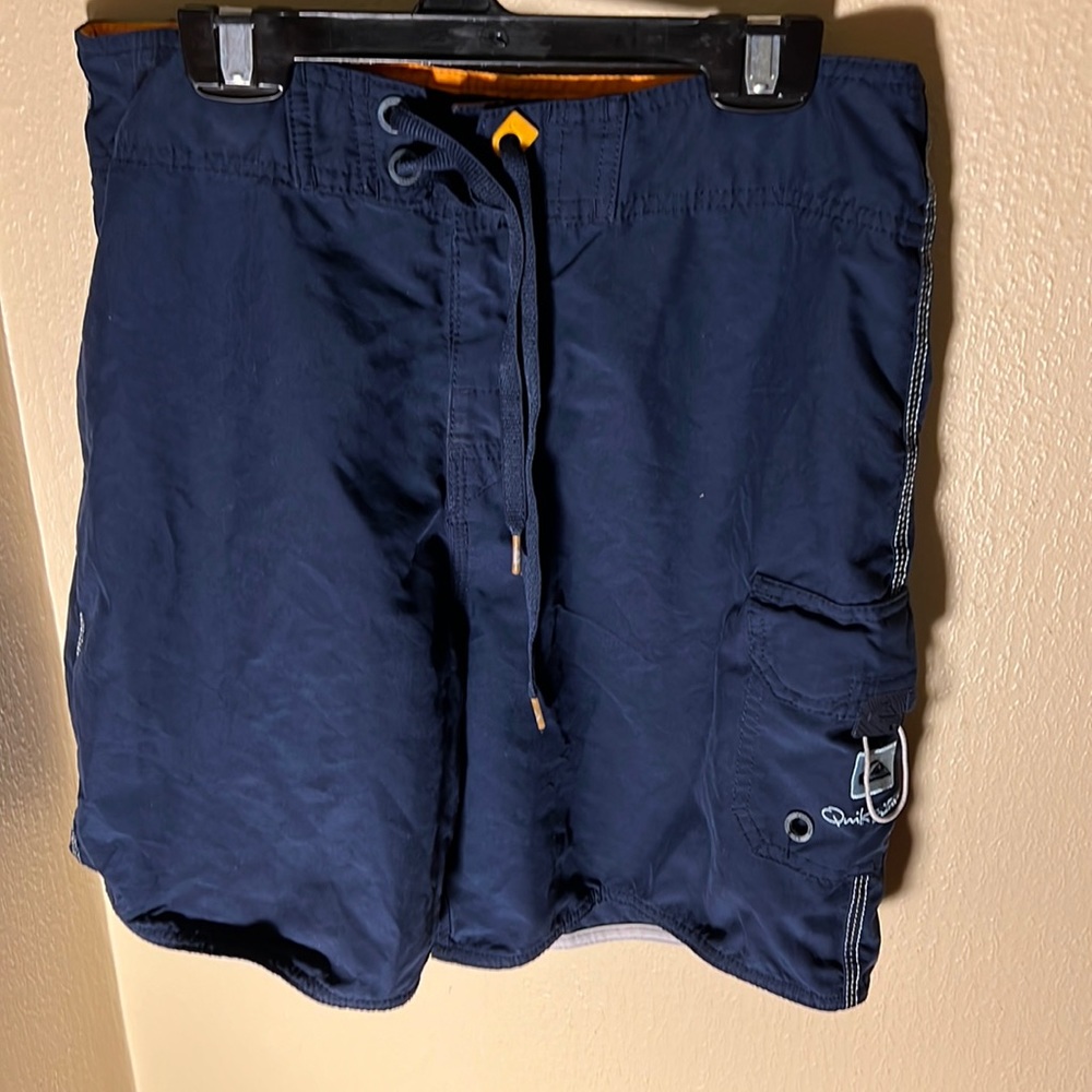 QuikSilver Mens Solid Boardshorts Color Blue Size Waist 32” Outseam 16”
